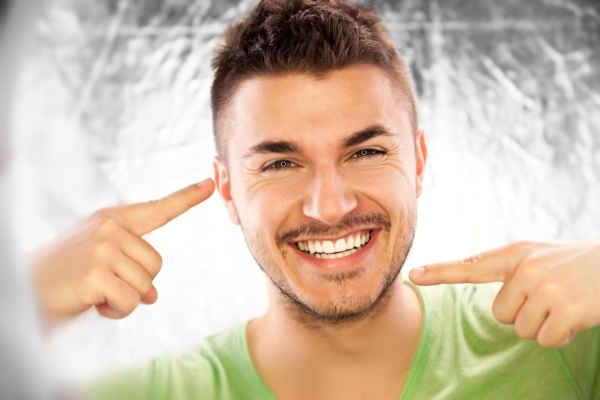 ¿Cuándo es recomendable el blanqueamiento dental?
